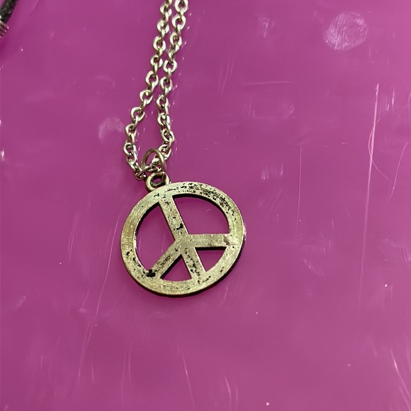 Necklace Bundle - Picture 2 of 4